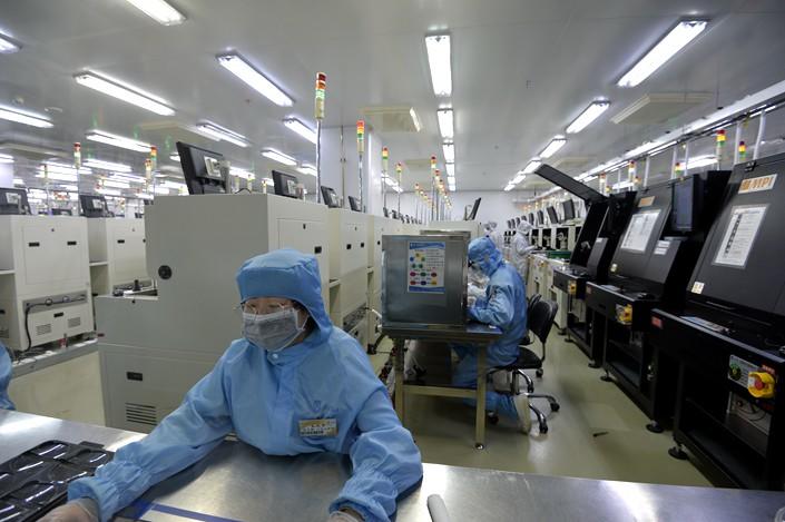 “The Lights Are On But No One’s Working”: How China Is Faking A Coronavirus Recovery