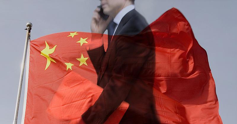 US Intel Officials Believe Chinese Diplomats May Have Spread Fake Texts To Cause Social Unrest