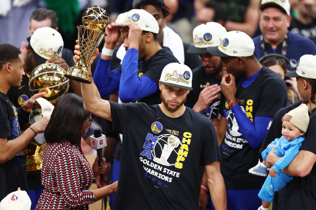 Curry crowned MVP as Warriors clinch NBA title