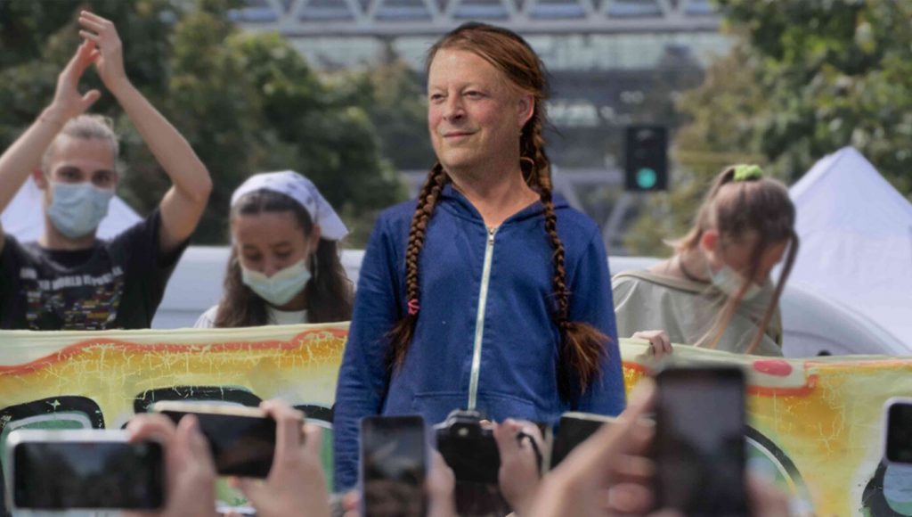 SATIRE – Al Gore Dresses Up Like Swedish Teen Girl So People Will Listen To Him Again