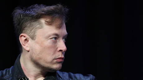 Twitter accuses Elon Musk of lying