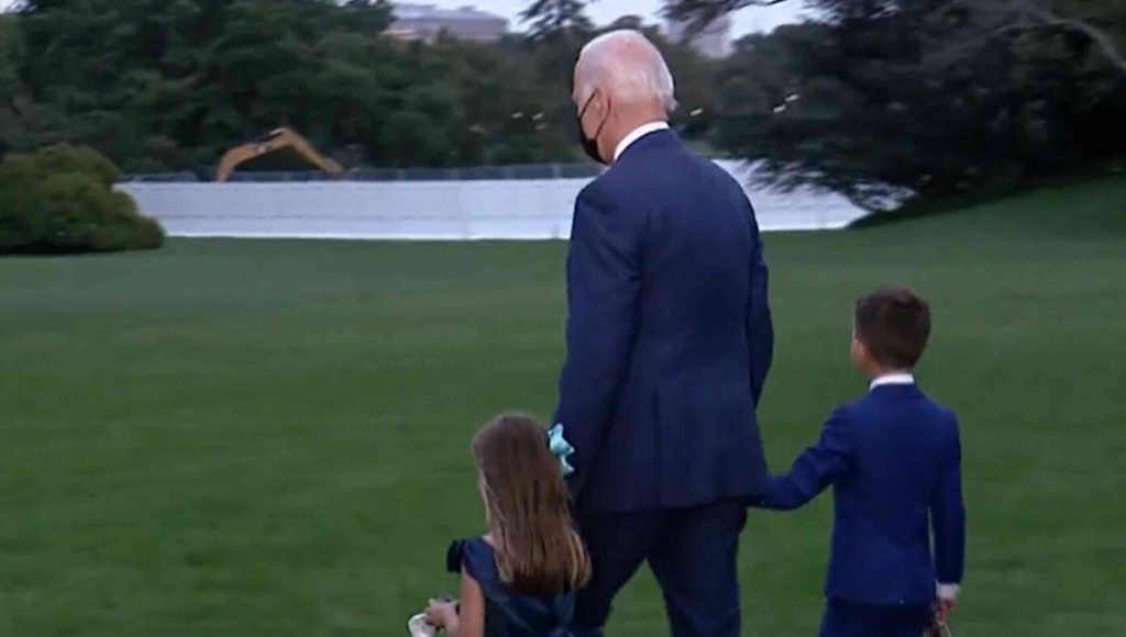SATIRE – Biden Invites Group Of Kids To White House To See If His Sense Of Smell Has Returned