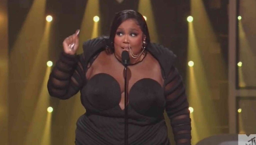 SATIRE – Lizzo Claims She’s Oppressed For Having To Walk All The Way On Stage For This Stupid Award That Isn’t Even Edible