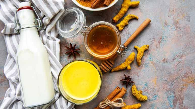 5 Health Benefits of Golden Milk