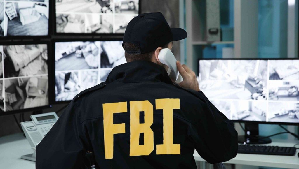 SATIRE – 10 Telltale Signs The FBI Is Listening In On Your Phone Call