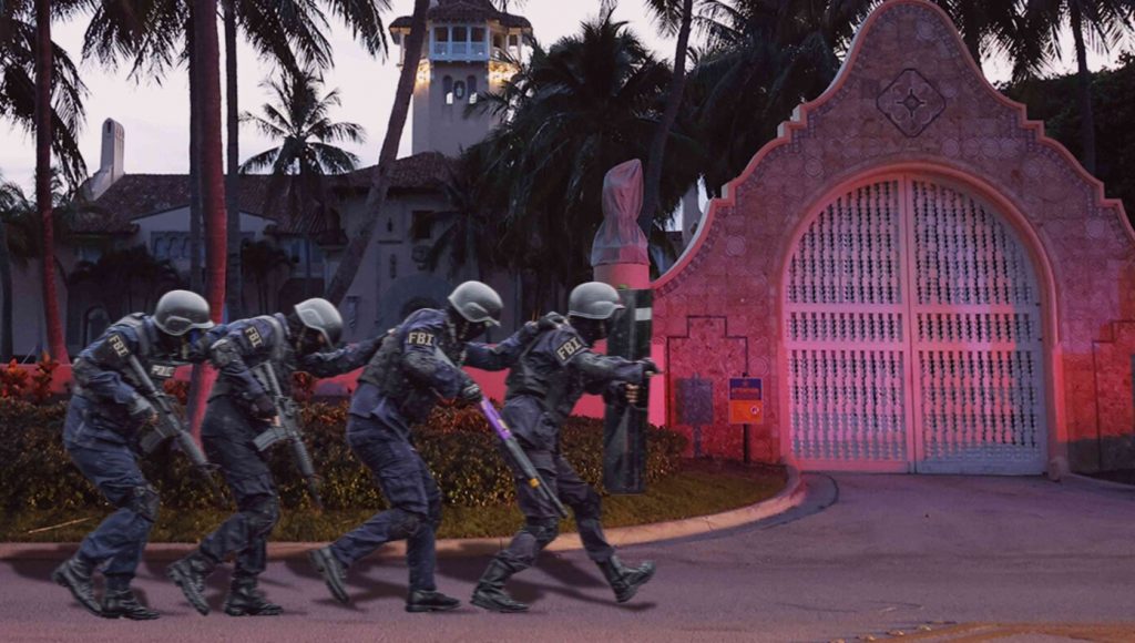 SATIRE – Looters Spotted Trying To Enter Mar-A-Lago After Hurricane Ian