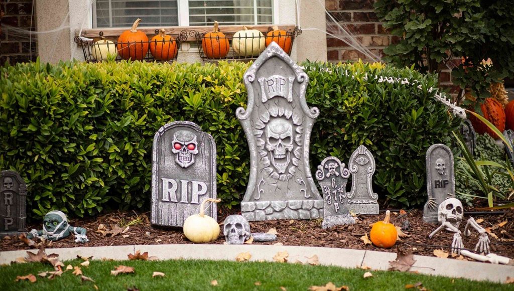 SATIRE – Study Shows October Is The Perfect Time To Bury A Body In Your Front Yard