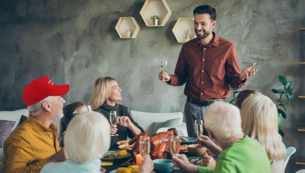 SATIRE – 10 Ways To OWN Your Conservative Relatives At Thanksgiving This Year