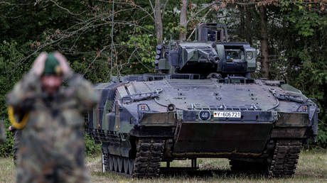 Germany suspends procurement of faulty armored vehicles