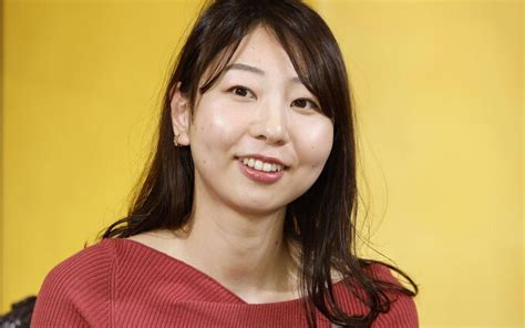 Japan: Woman Author Wins Prestigious Literary Award with Book Partially Written with AI