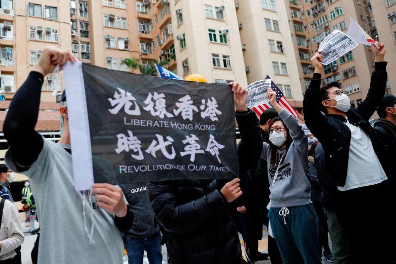 Expats Flee Hong Kong Over Protests, Coronavirus