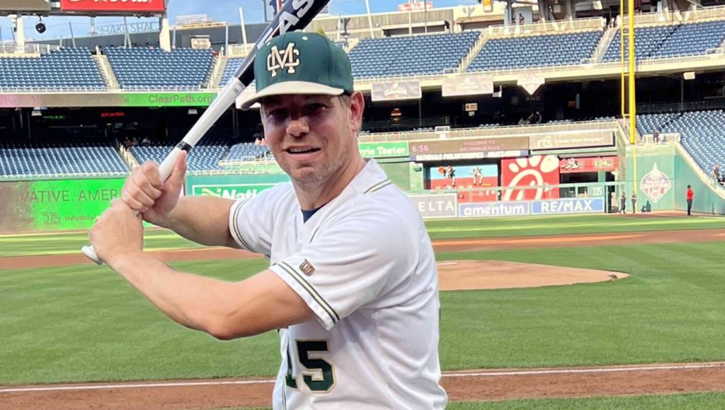 SATIRE – Congress Enjoys America’s Favorite Pastime Before Returning To Work To Destroy America’s Future