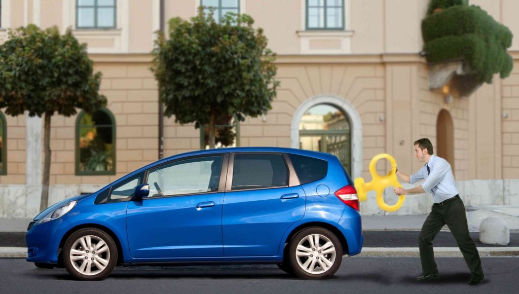 SATIRE – With Energy Grid Unreliable, Governor Newsom Announces All Cars To Be Wind-Up By 2035