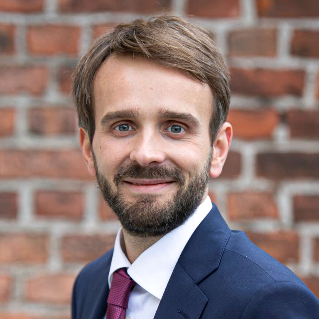 Norway Wants to Extend Female Quotas to All Large and Mid-Sized Businesses