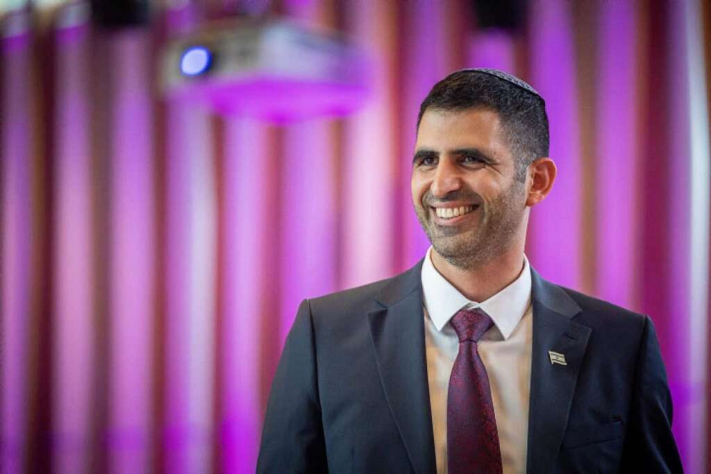 Israeli Parliament Passes Law Allowing Ban of Foreign TV Stations