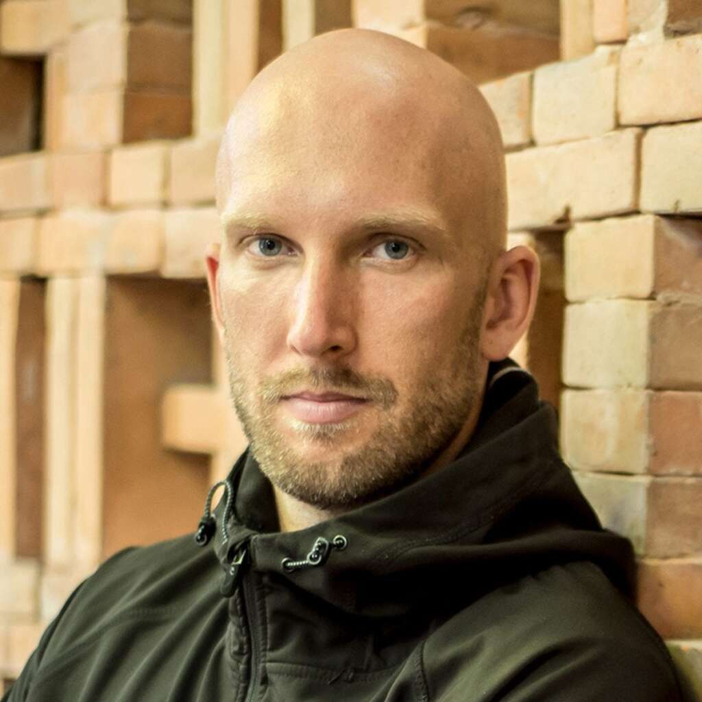 Formation of the Global False Narrative