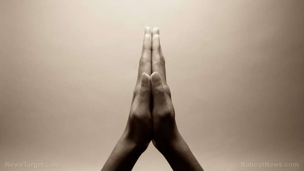 Air India Boeing 787 crash KILLS OVER 200 PEOPLE as lone survivor emerges