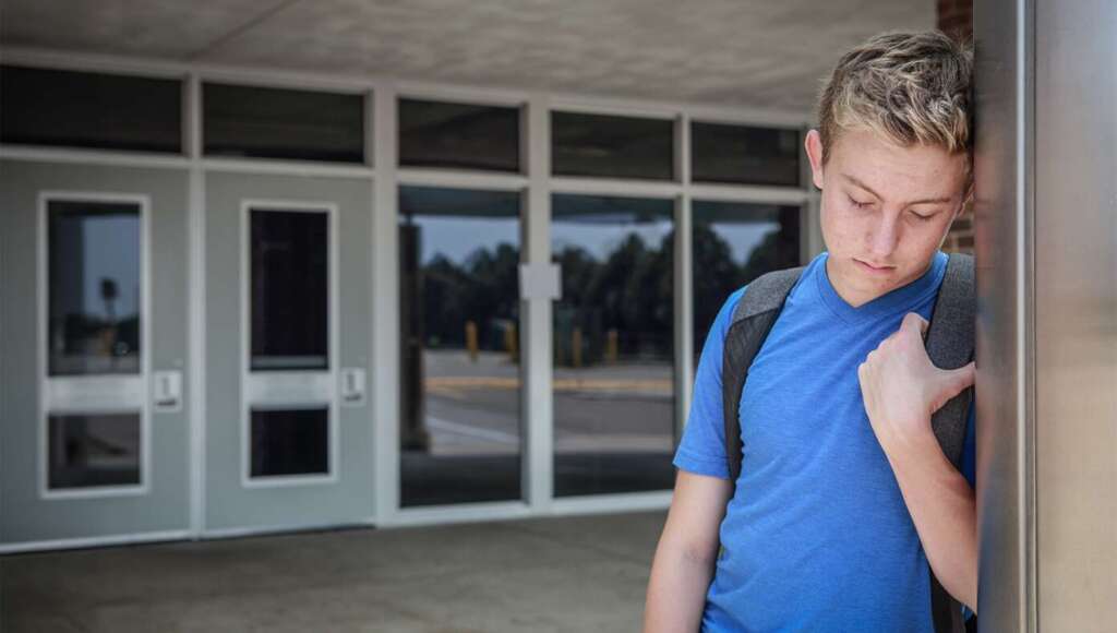 Highschool Freshman Disappointed There Isn’t An Affable Loner Around On First Day Of School To Point Out Which Tables In The Lunch Room Various Social Groups Sit At (Satire)