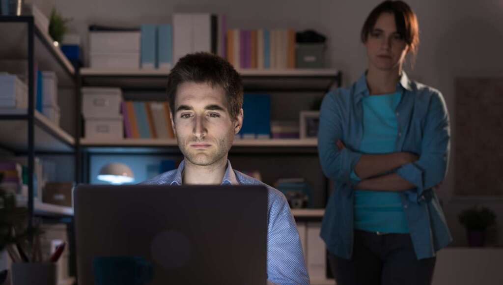 Wife Making Weekend Plans Completely Unaware That Husband Is In Heated Battle For America’s Soul In Facebook Comments Section (Satire)