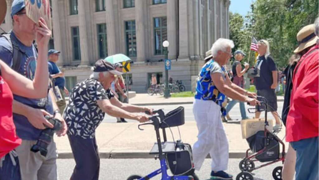 Next ‘No Kings’ Protest To End By 4 P.M. So Everyone Can Get Home In Time For ‘Matlock’ (Satire)