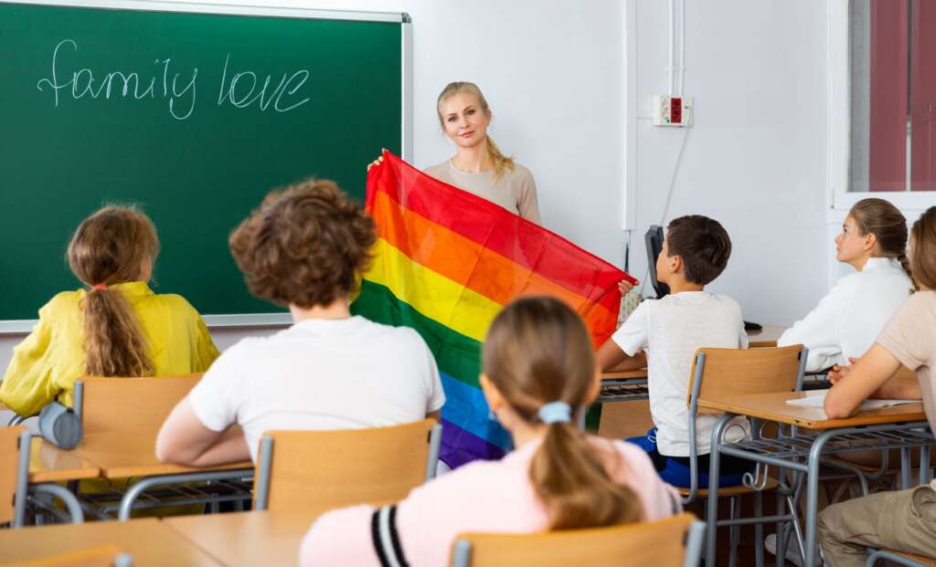 Most Americans want the federal government out of education