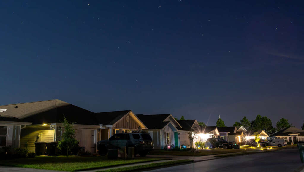 Government Once Again Casts Nation Into 4:30 P.M. Darkness (Satire)