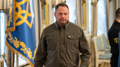 Zelensky’s right-hand man is gone, offering hope for peace