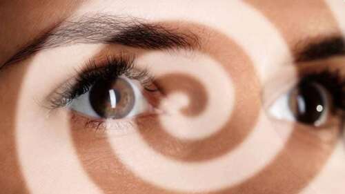 This Simple Mind-Body Practice Cuts Menopausal Hot Flashes in Half