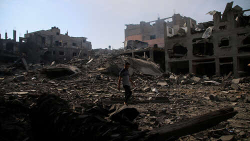 Report: Israel to pay for clearing vast amounts of rubble in Gaza after U.S. pressure
