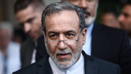 Trump threatens 25% tariff against anyone doing business with Iran